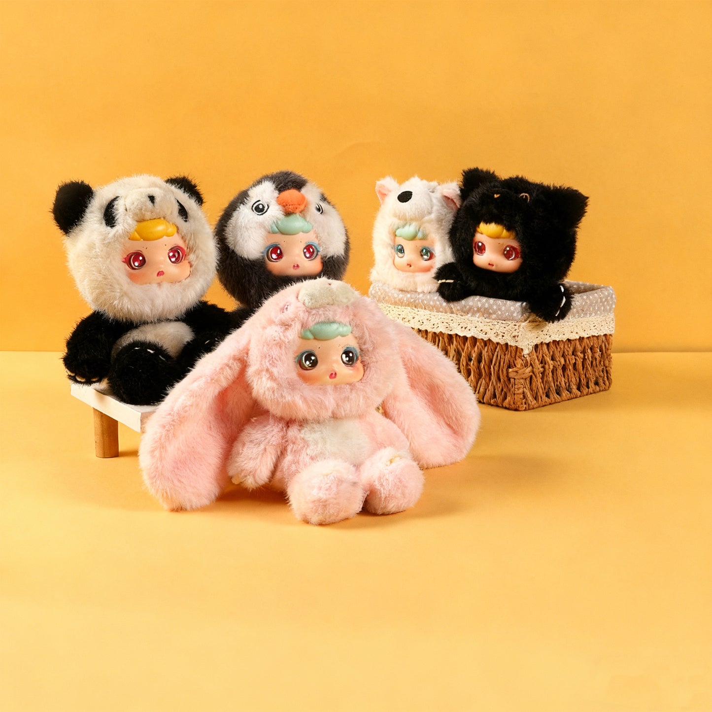 ENCOUNTERED Cute Plastic Face Dolls, Plush Toy Figures, Cartoon Schoolbag Pendants, Keychain Dolls, Collectible Toys（1 PCS）